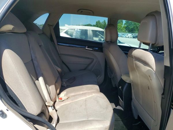 2015 KIA SORENTO GL