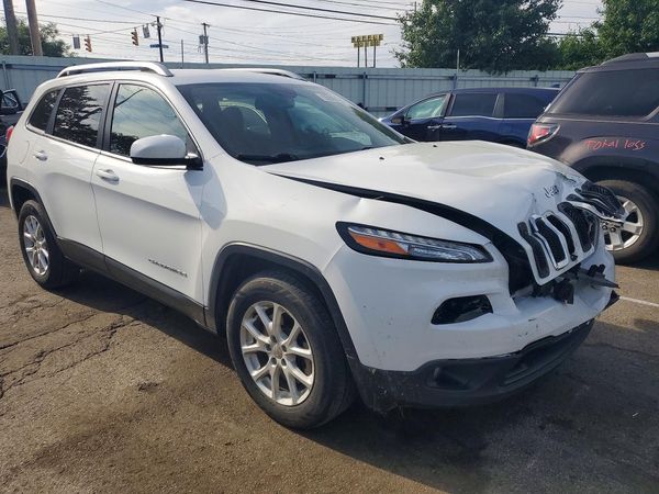 2017 JEEP CHEROKEE LATITUDE 4X4