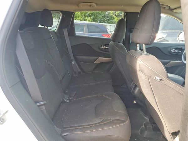 2017 JEEP CHEROKEE LATITUDE 4X4