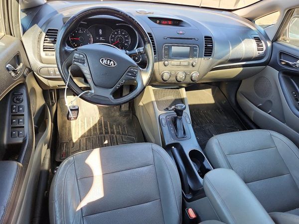 2015 KIA FORTE TOP (High)
