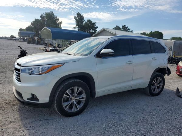 2015 TOYOTA HIGHLANDER
