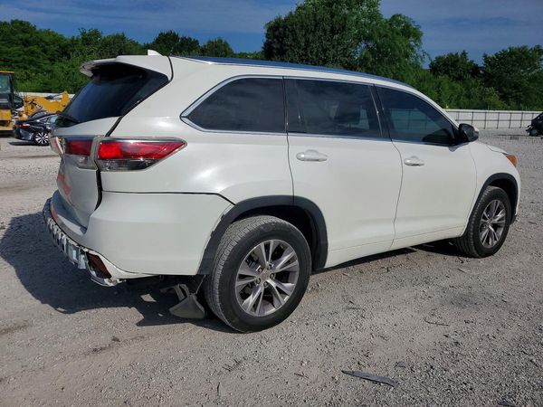 2015 TOYOTA HIGHLANDER