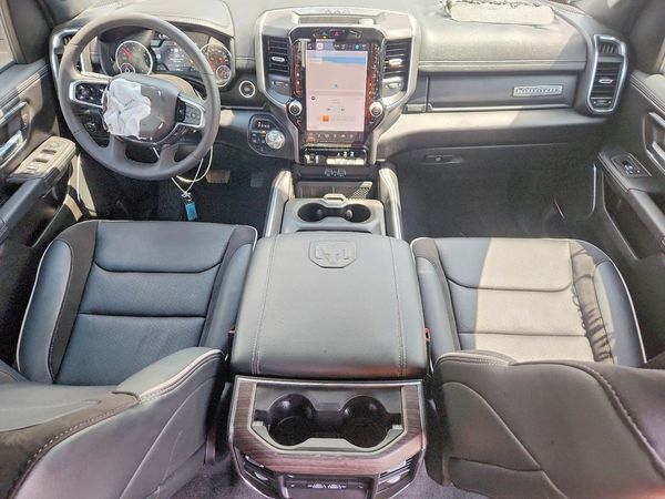 2026 RAM 1500 LARAMIE CREW CAB 4X4