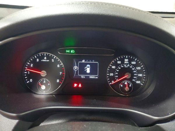 2016 KIA SORENTO L / LX
