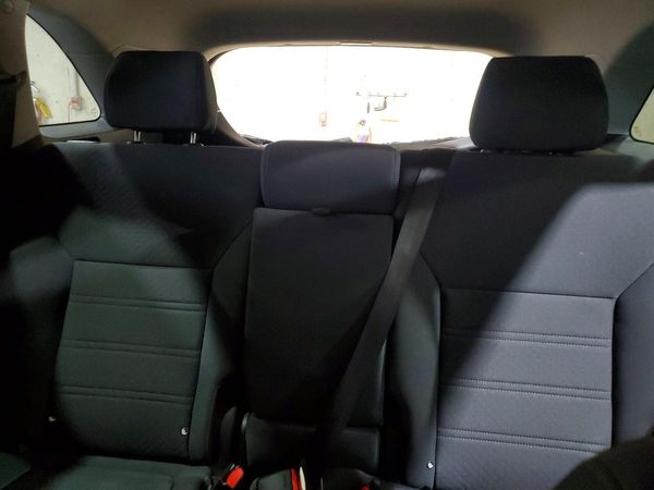 2016 KIA SORENTO L / LX