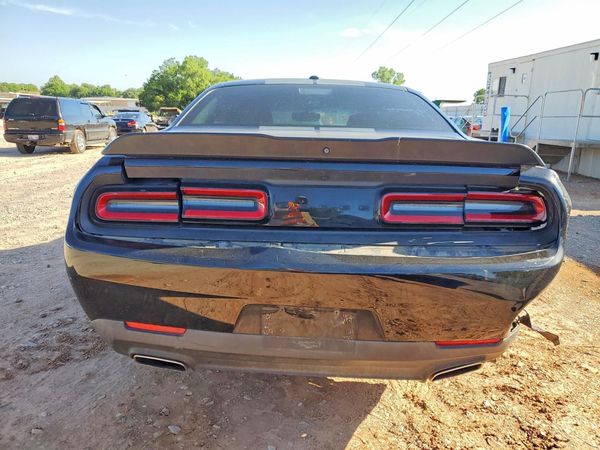 2020 DODGE CHALLENGER SXT