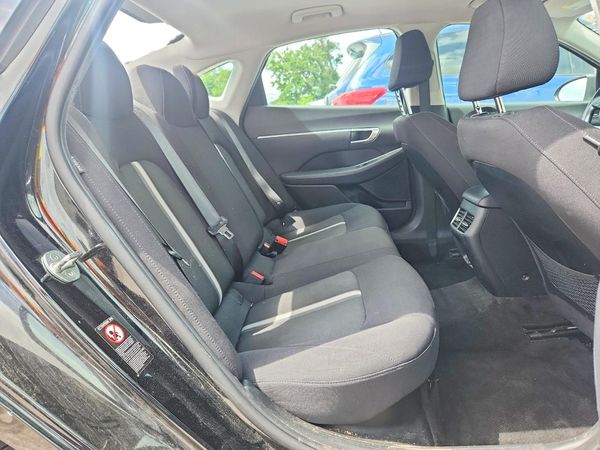 2022 HYUNDAI SONATA HYBRID SEL