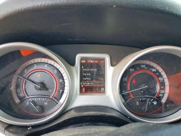 2014 DODGE JOURNEY SXT