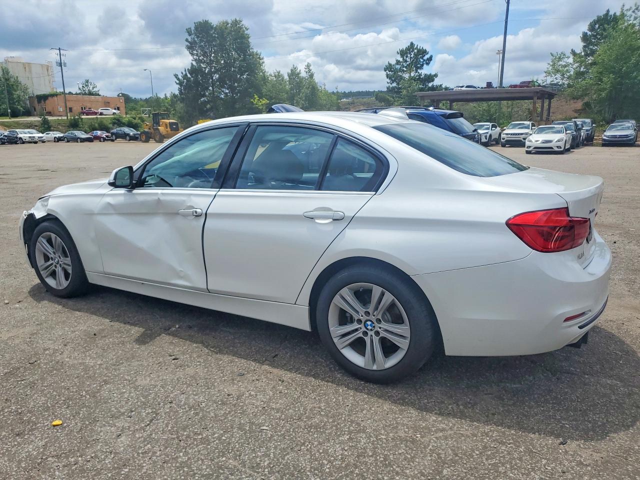 2018 BMW 330 xDrive