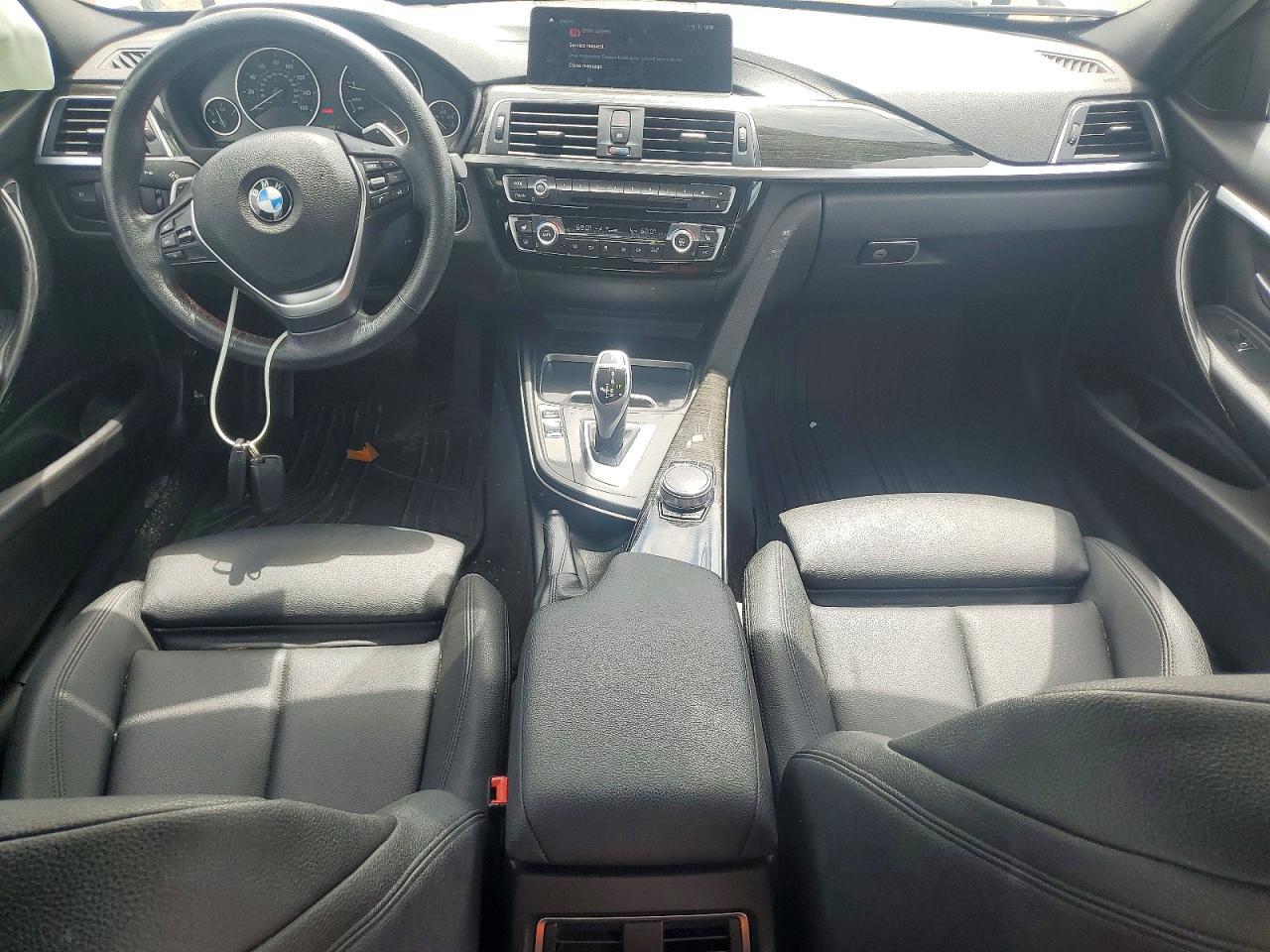 2018 BMW 330 xDrive