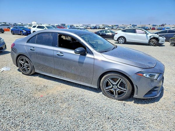 2019 MERCEDES-BENZ A A220