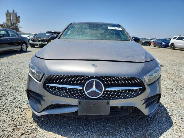 2019 MERCEDES-BENZ A A220