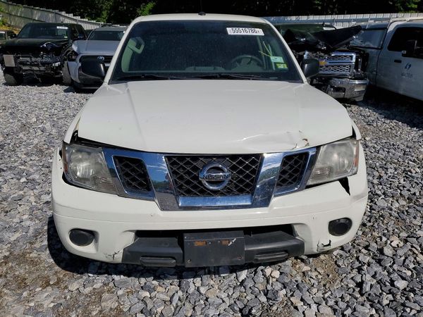 2018 NISSAN FRONTIER