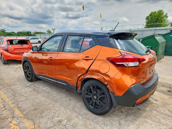 2020 NISSAN KICKS