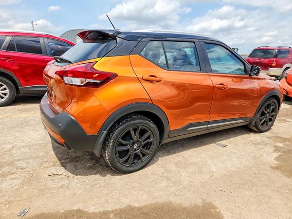 2020 NISSAN KICKS