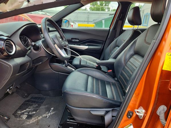 2020 NISSAN KICKS