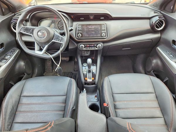 2020 NISSAN KICKS
