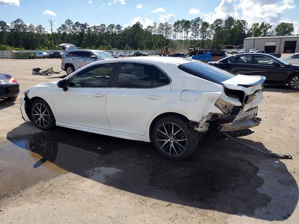 2021 TOYOTA CAMRY
