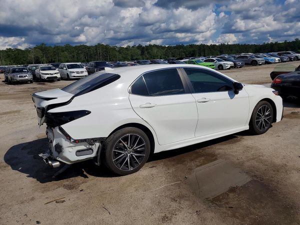 2021 TOYOTA CAMRY