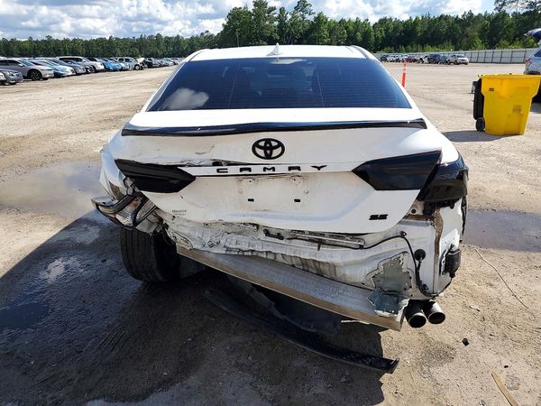 2021 TOYOTA CAMRY