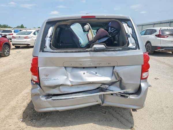 2018 DODGE GRAND CARAVAN SE
