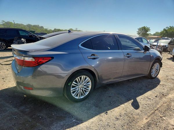 2013 LEXUS ES