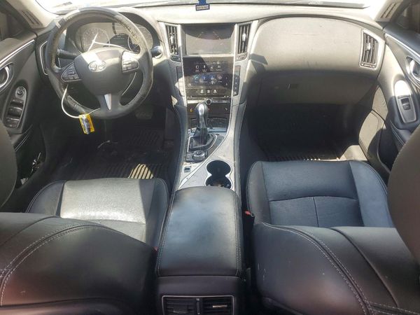 2015 INFINITI Q50