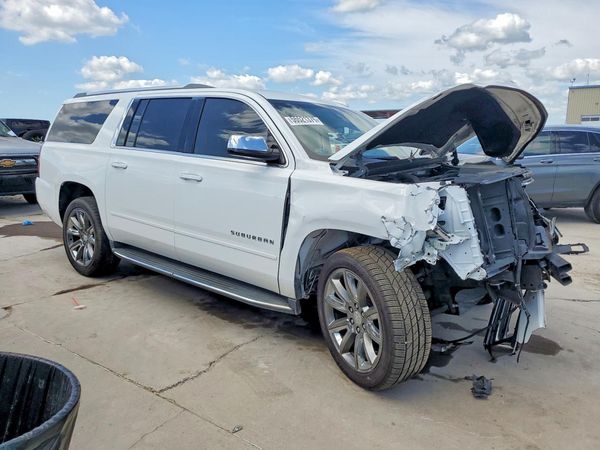 2017 CHEVROLET SUBURBAN Premier — Passenger 3/4