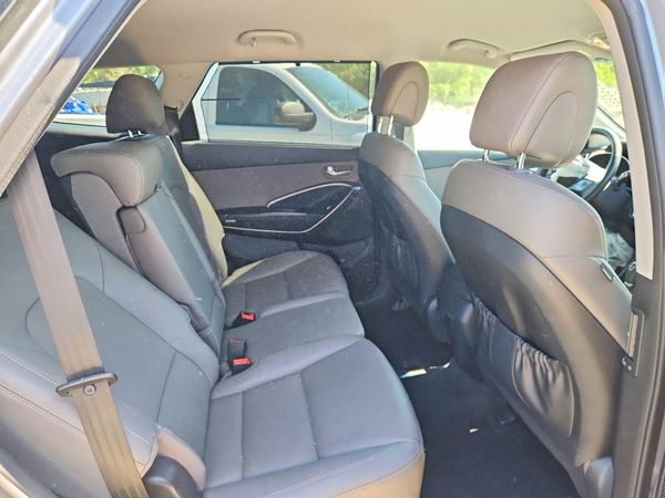 2019 HYUNDAI SANTA FE XL 4D 2WD SE Premium pkg