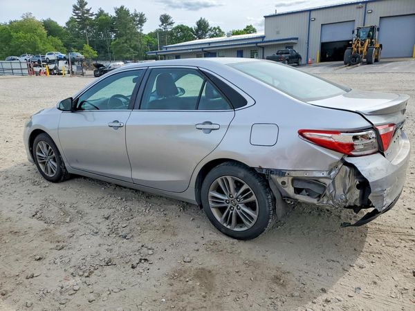 2015 TOYOTA CAMRY