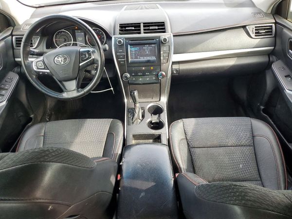 2015 TOYOTA CAMRY