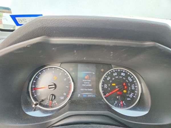 2022 TOYOTA RAV4 LE