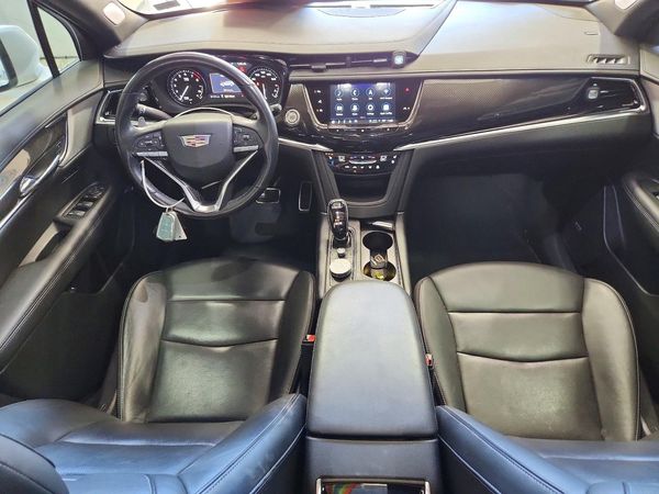 2021 CADILLAC XT6 Sport