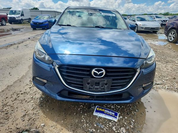 2018 MAZDA 3 Sport