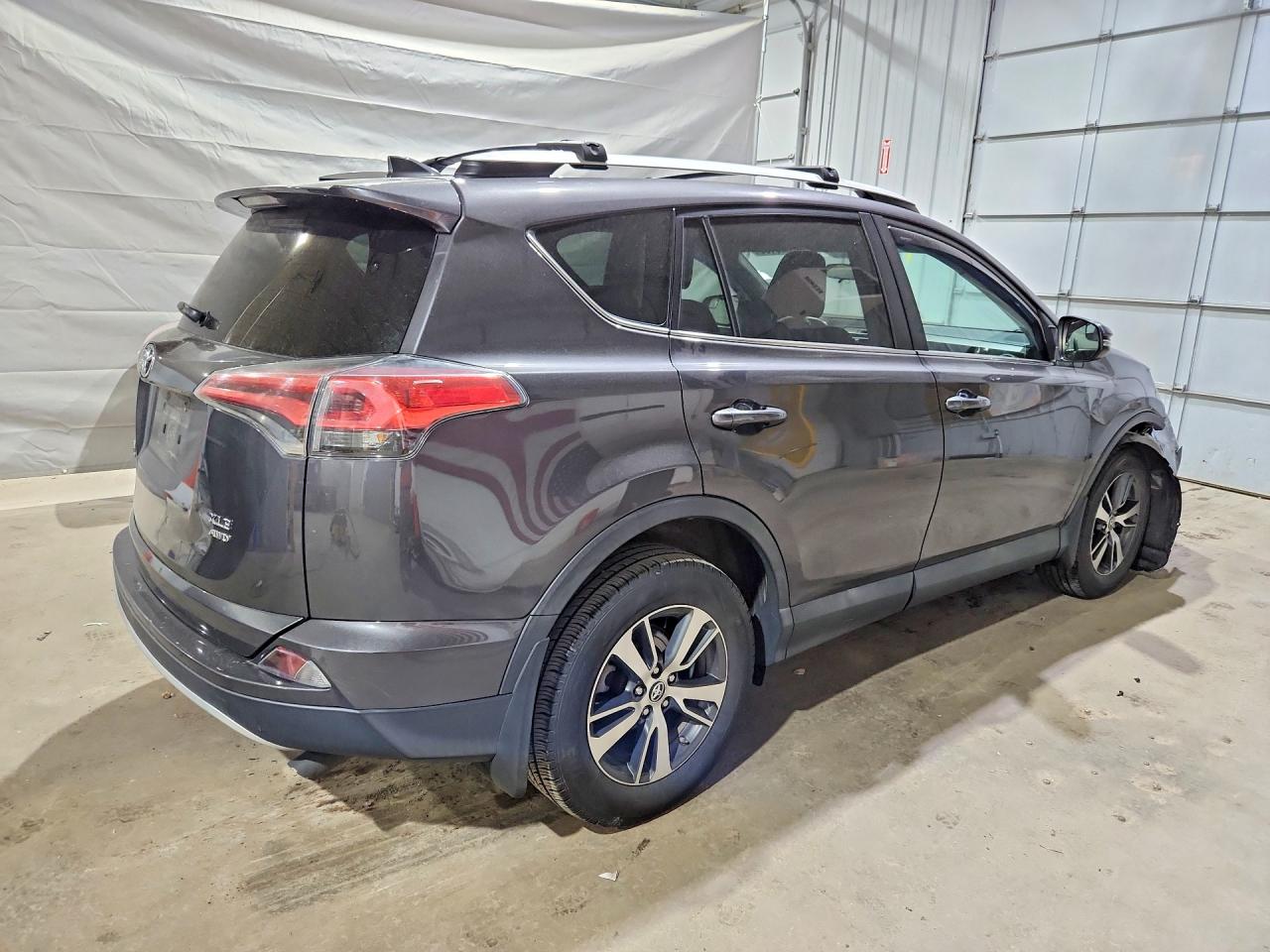 2016 TOYOTA RAV4 XLE (M Grade)