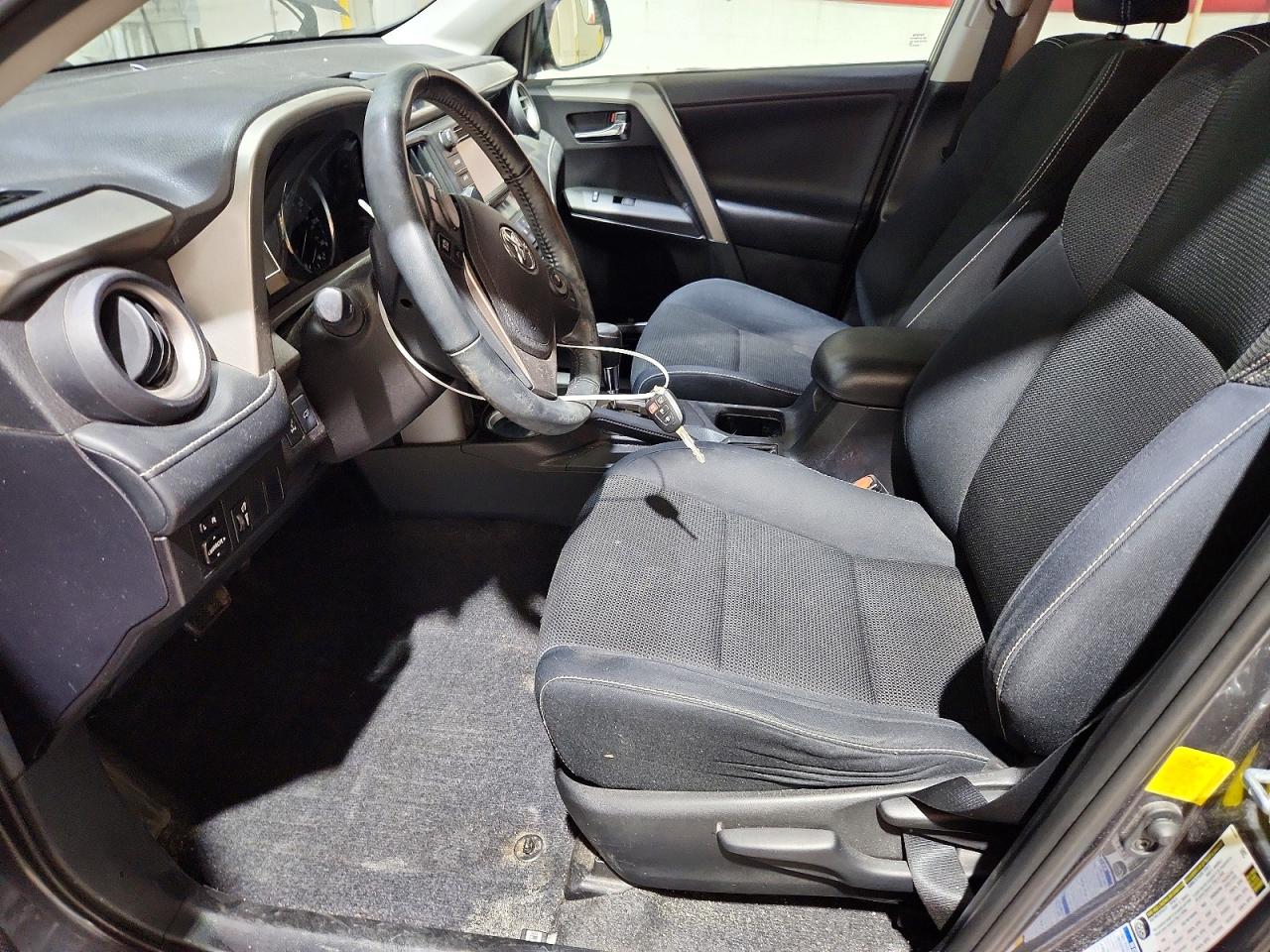 2016 TOYOTA RAV4 XLE (M Grade)