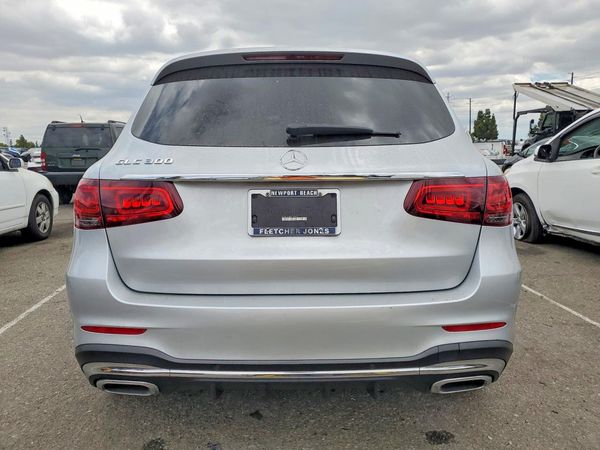 2020 MERCEDES-BENZ GLC GLC300