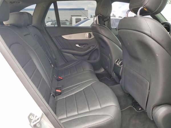 2020 MERCEDES-BENZ GLC GLC300