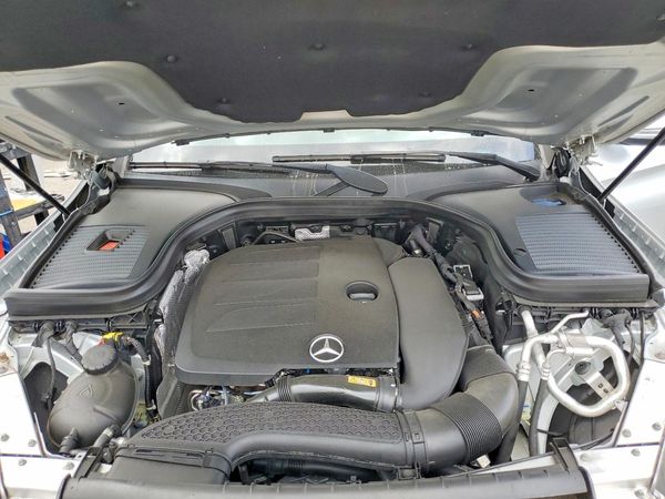 2020 MERCEDES-BENZ GLC GLC300