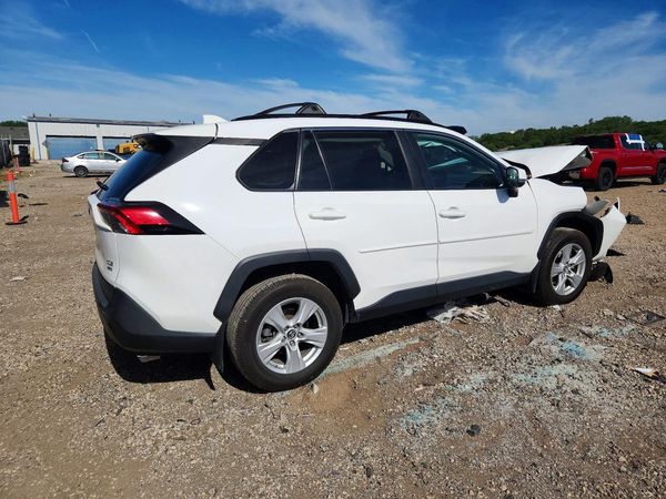 2019 TOYOTA RAV4 XLE / XLE Premium 4WD