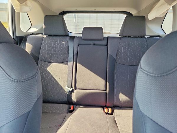 2019 TOYOTA RAV4 XLE / XLE Premium 4WD