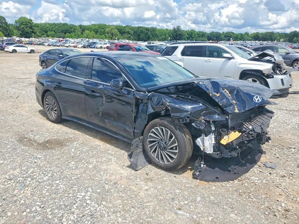 2025 HYUNDAI SONATA Limited