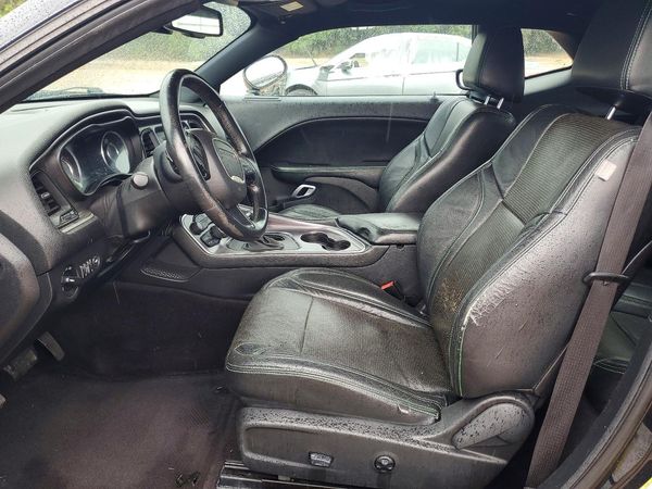 2016 DODGE CHALLENGER SXT