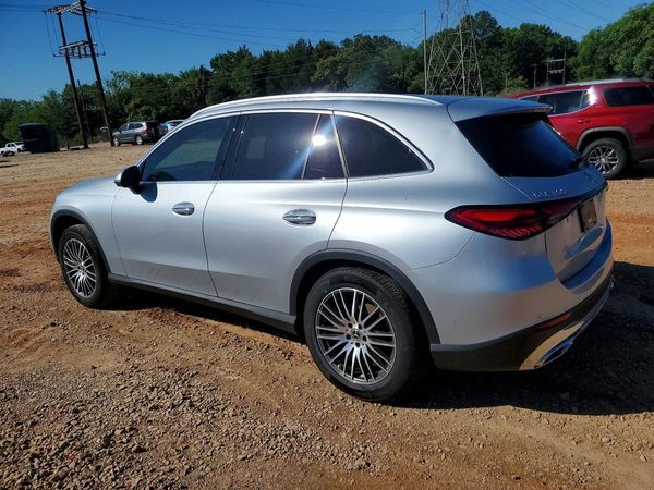 2023 MERCEDES-BENZ GLC GLC300