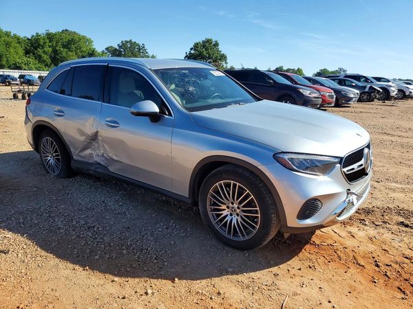 2023 MERCEDES-BENZ GLC GLC300