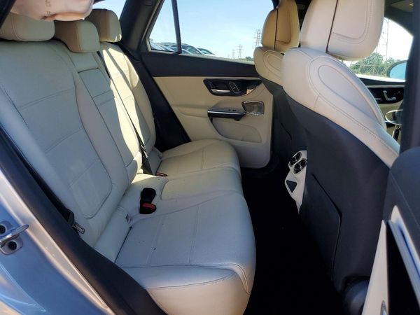 2023 MERCEDES-BENZ GLC GLC300