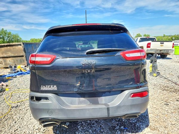 2018 JEEP CHEROKEE LATITUDE FWD
