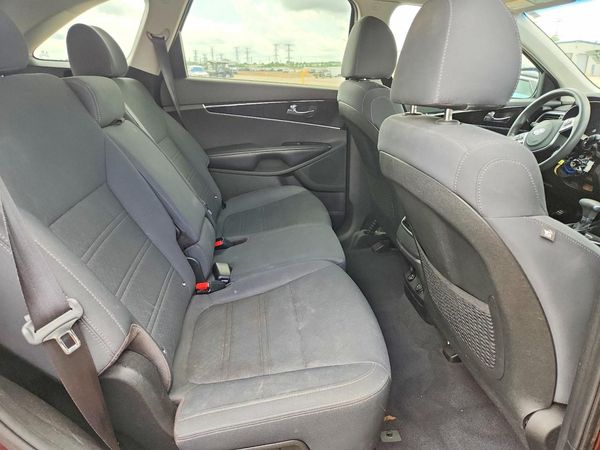 2019 KIA SORENTO L, LX, S