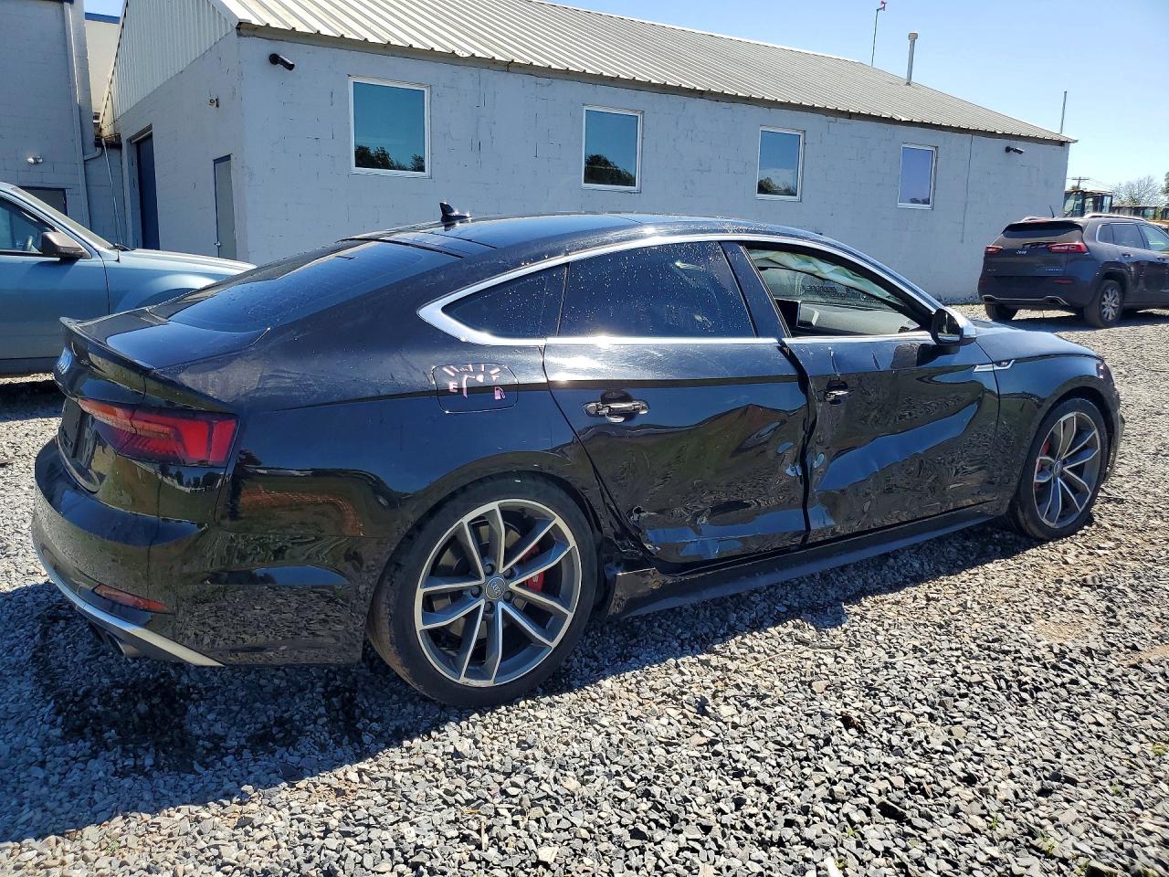 2018 AUDI S5
