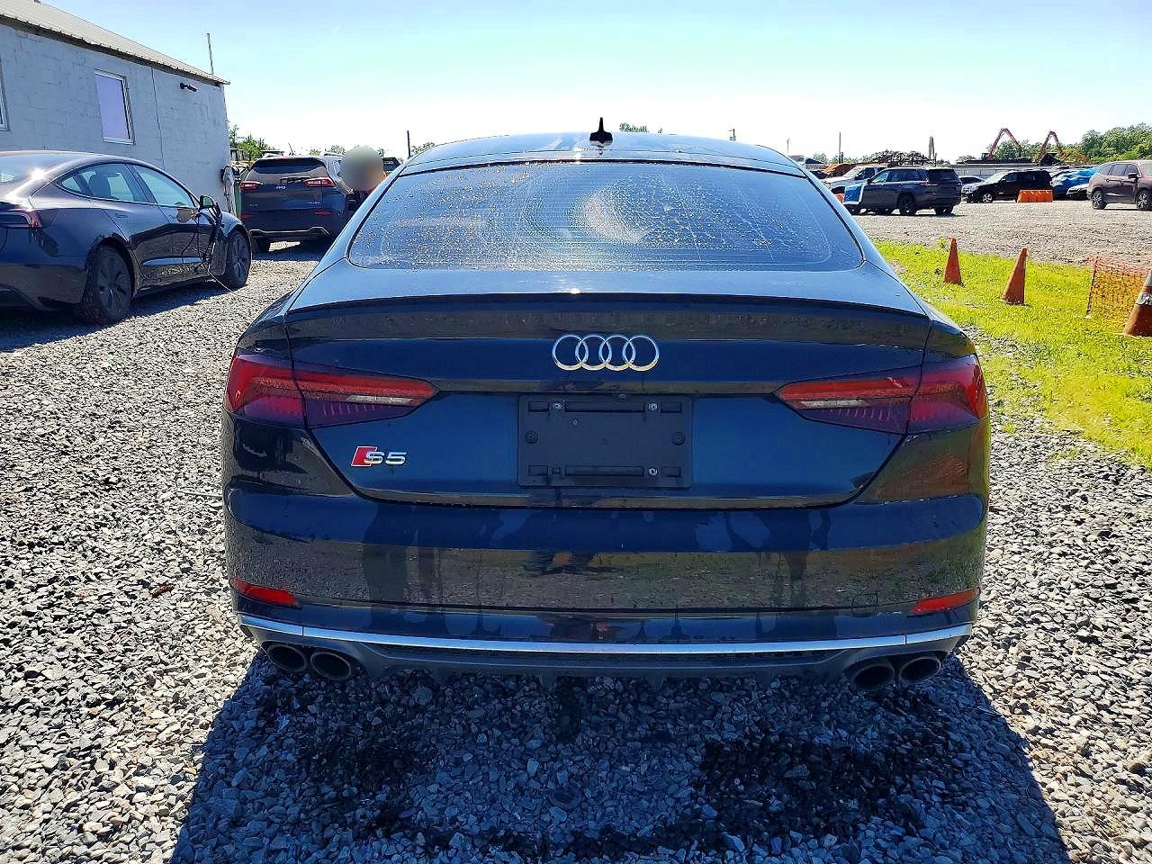 2018 AUDI S5